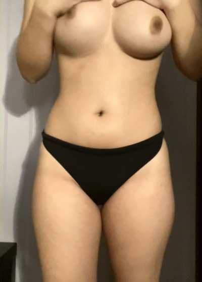 What would you do to me? 👅