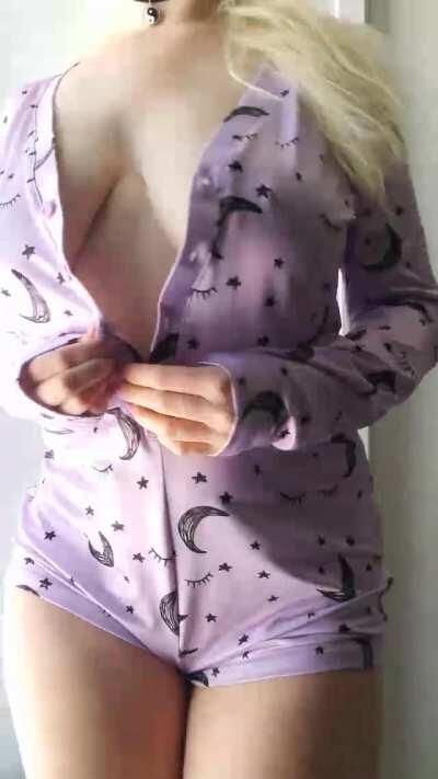 Does this pajama make my boobs look big? [oc]