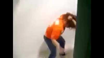 two girls brutal fight in bathroom