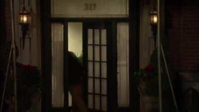 Scenes like this make HIMYM such a unique sitcom. It's absolutely amazing.