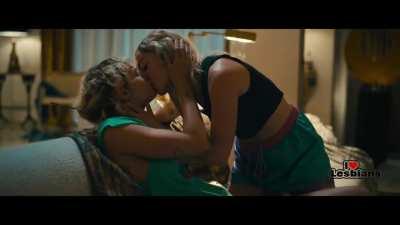 Agathe Rousselle & Garance Marillier (Titane - Scene #2)