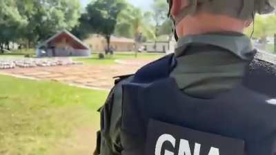 Firulais detectó una carga de 2.600 kilos de porro en un camión que había salido de Paraguay y tenía como destino la provincia de Córdoba