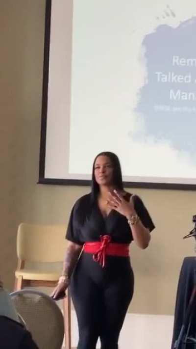 No choice but to tell that she used to love to bust her pussy wide open for money