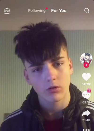 “getting a bit cold in here innit” proceeds to unzip jacket