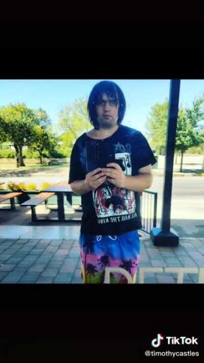 Ladies, I'm applying to Tinder 😎