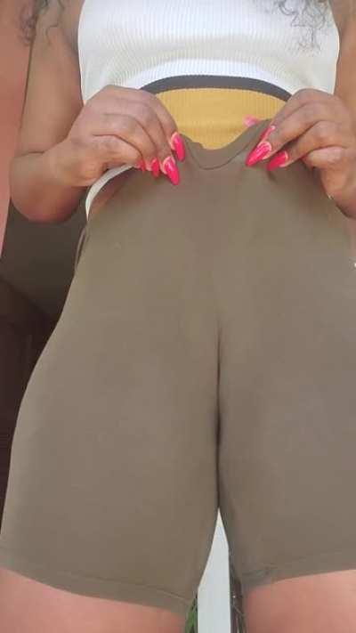 do you like my cameltoe?