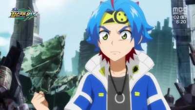 Korean Beyblade Clone Charging Topspinner Battle Animation (Inquiry in the comments)