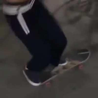 Yullalol - Video #7818