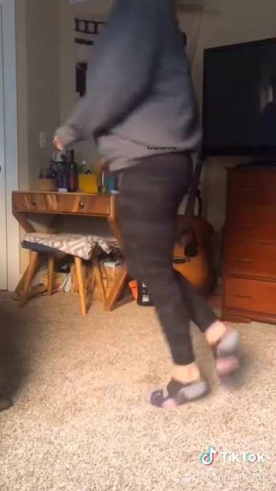 the hottest busty friends ever! check comments asap for their folder