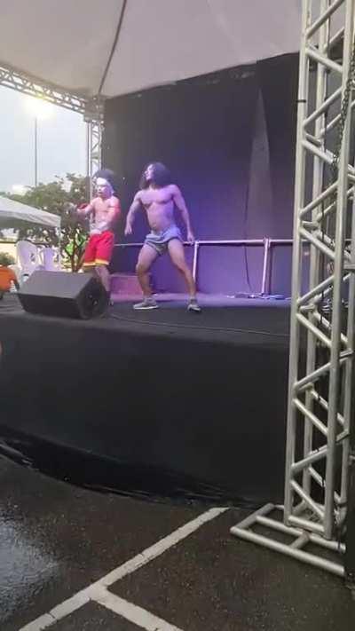 O Sheipado no evento ontem annnnnn KKKKKKKKKKKKKKKKKKKKKKKKK