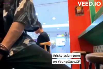 Sometimes, the secret sauce doesn't need to be in the food