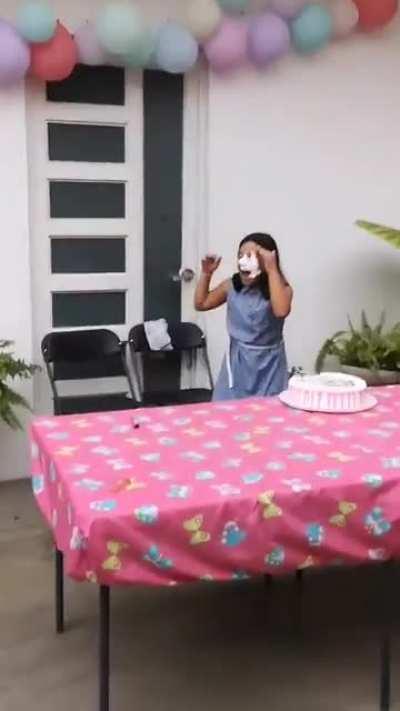 😐😂🤣🤣🤣🤣🤣