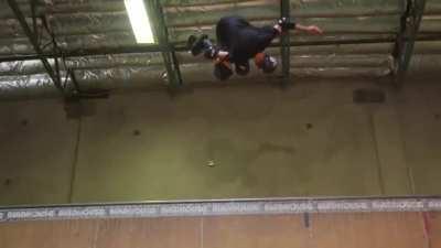Tony Hawk lands 900 at the age of 48