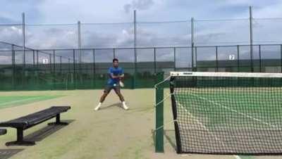 To make an awesome tennis return