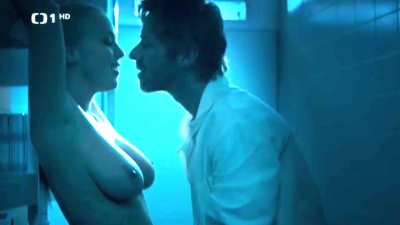 [Topless] [Bush] Aneta Krejcíkova Full Nudity in Vsivaci (2014)