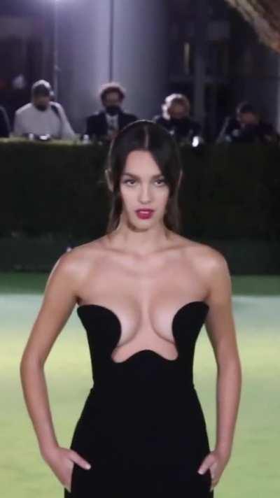 Olivia Rodrigo has got my rod pumping all day !!!