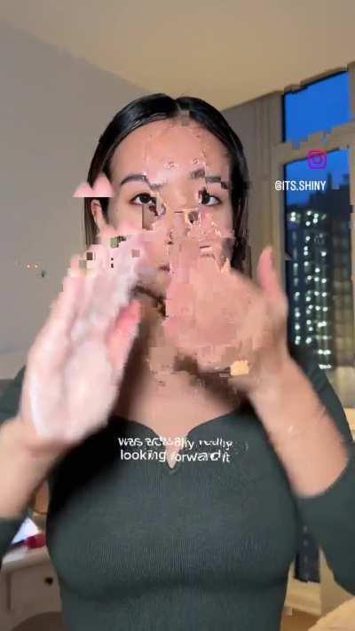 Girl brags about turning down a first date because the guy wouldn't send her an Uber 