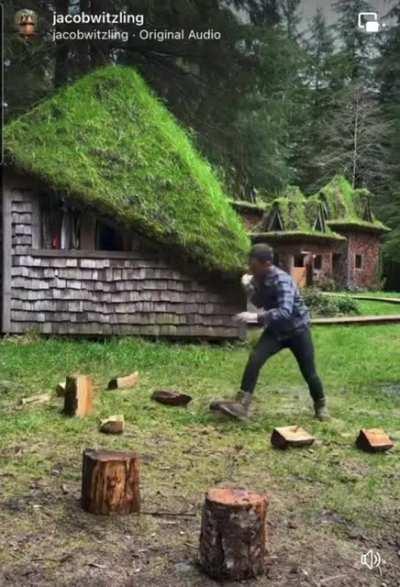 Flail Axe … just the name sounds like a bad idea