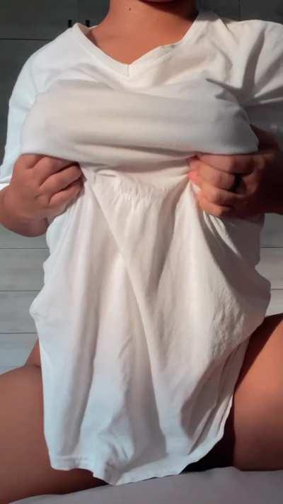 My 4’11 body was made for you to breed