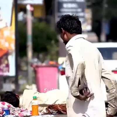 The fact the guy would do this for a stranger is heart warming