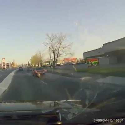 Someone sue the mechanic…