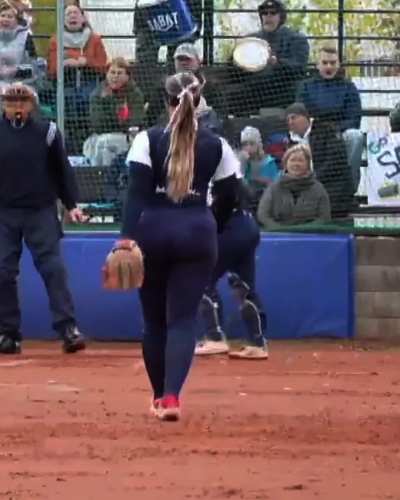 Kristýna Malá (Česká Softbalová Extraliga žen | SaBaT Praha)