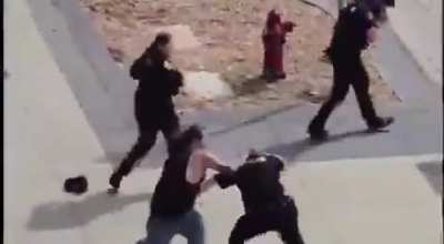 🚨 Tense Standoff in LA: Migrants Resist ICE Arrests – What’s Next?