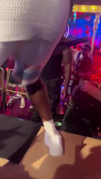 KSI & Vik at Tomorrowland, JJ’s ass in my face, and my personal space absolutely violated — somehow the highlight of my life and VERY much not on my 2025 bingo card 🤣🤣