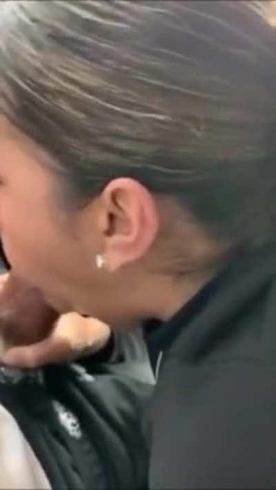 Wet Blowjob In Car After Dating