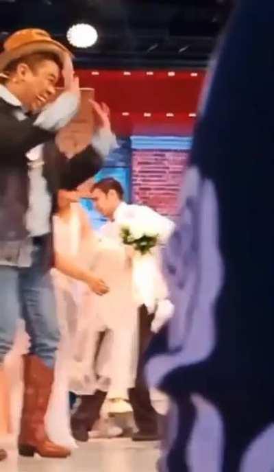 Marian Rivera (pause to see it)