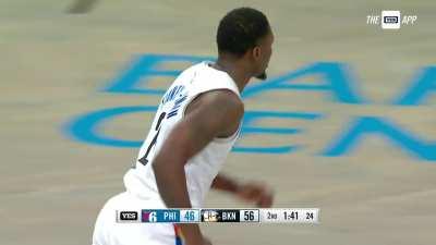 [Highlight] Embiid throws the ball right to Dinwiddie and the Nets convert on a Finney-Smith dunk!