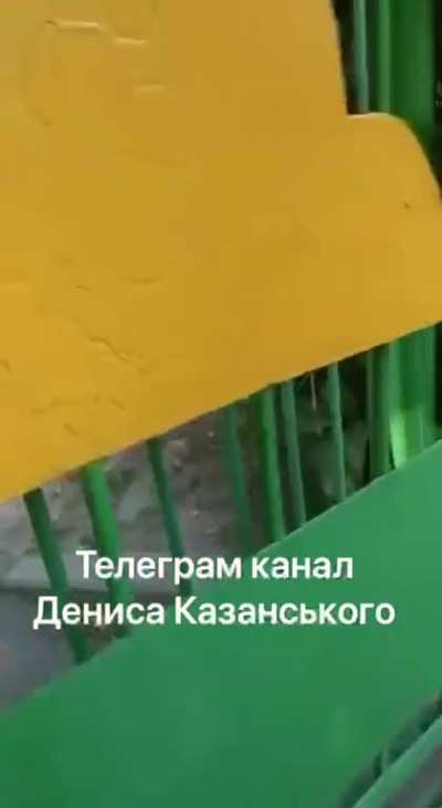 Occupied Luhansk: father came to a kindergarten to see his son, but instead got captured by a “conscription crew”. People say there are no men on streets of “ldnr”, nobody wants to become a cannon fodder