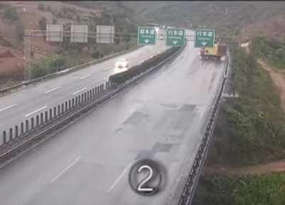 whoever made those guard rails deserves a raise