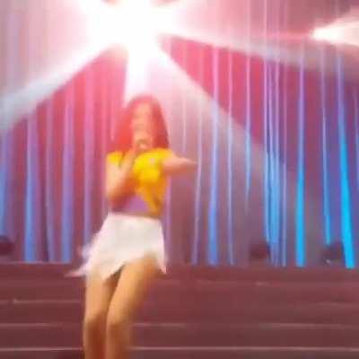 Se mueve muy bien😶