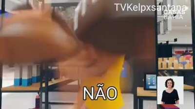 não ouse em olhar no espelho baiano :(