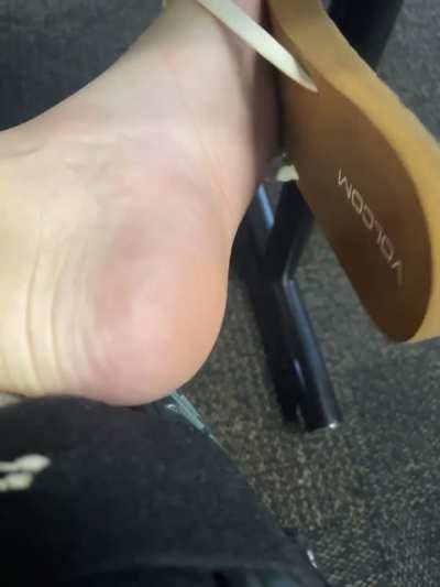 i need these soles licked