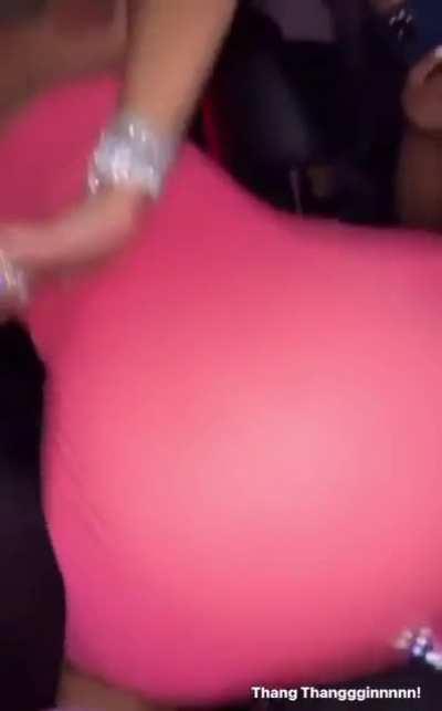 ari aka therealkylesisrer 🍑💦😩