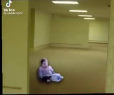 k̲̱̠̞̖ͧ̔͊̇̽̿̑ͯͅa̘̫͈̭͌͛͌̇̇̍y͉̝͖̻̯ͮ̒̂ͮ͋ͫͨb͎̣̫͈̥̗͒͌̃͑̔̾ͅo͎̜̓̇ͫ̉͊ͨ͊l͕͖͉̭̰ͬ̍ͤ͆̊ͨ