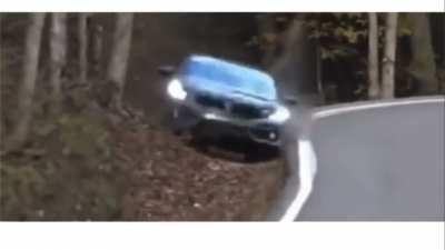 2am she replies back “Come over”