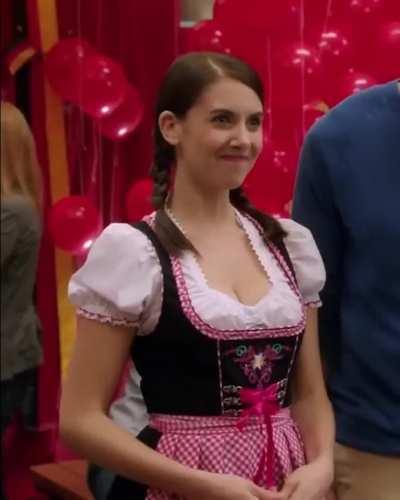 Alison Brie and Gillian Jacobs battle of the Cleavage