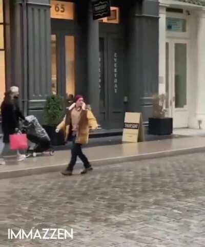 Battle of the century Rae vs Peter. (with sound effects)