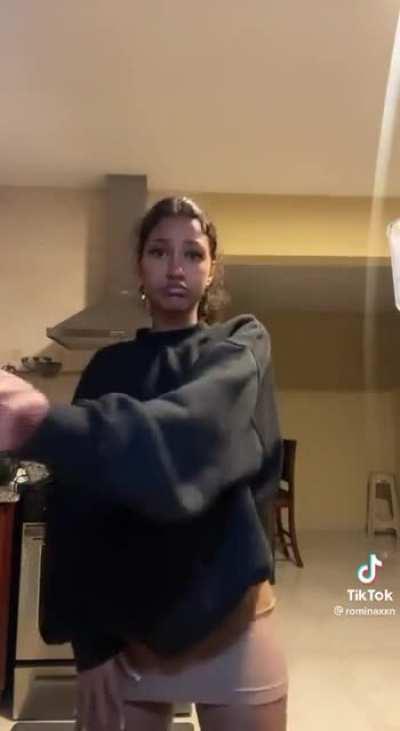 love this dress on her