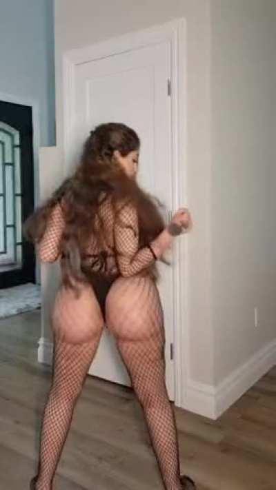 Twirling those cakes