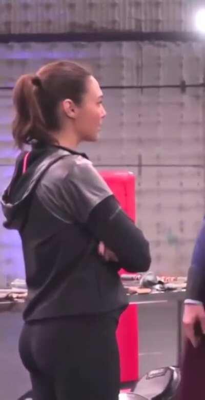 Gal Gadot's tight toned ass would drain any dick dry