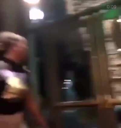 Nusret twerk izliyor