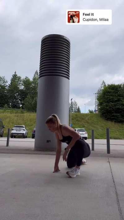 Looking great while stretching before a workout