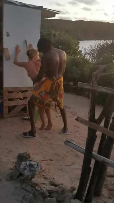 Milf got vaccinated and is ready for bbc on vacation