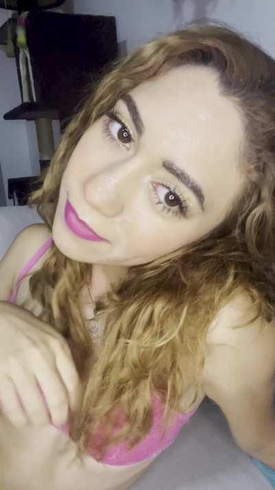 I think pink and white go well together, what do you think? 😏