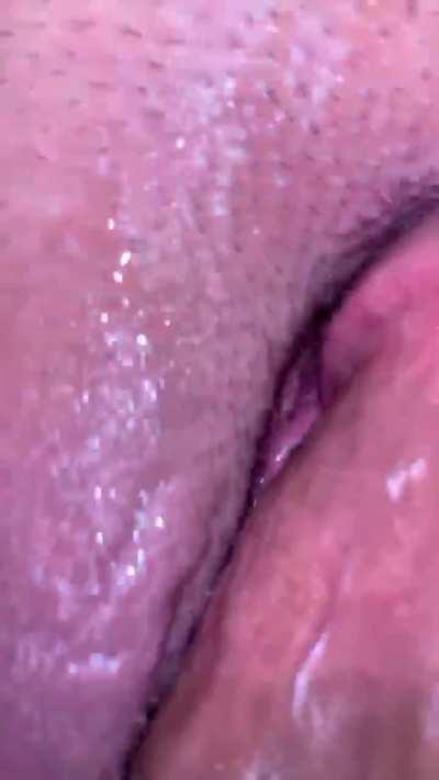 I can’t help but soak the sheets 💦