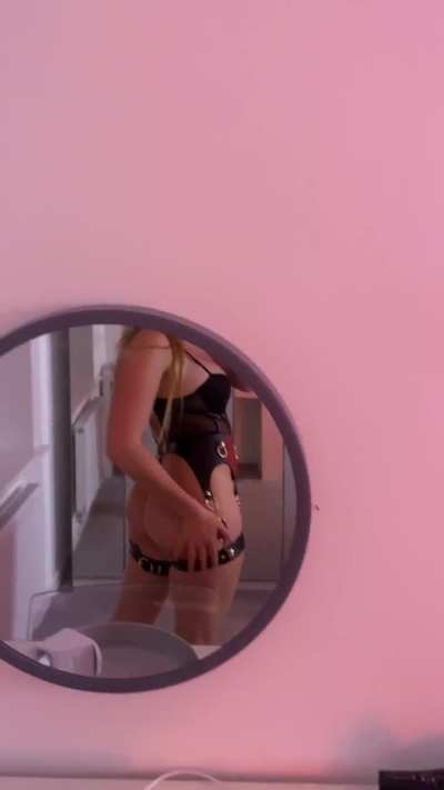 Questions, anyone⁉️ This ✨Q&A✨ post is your chance to inquire about my lifestyle, content journey, or even delve into kinks and fetishes. Plus, if you're interested in what goes on in my OnlyFans, shoot your enquiries here too! 💕Let's keep it respectf